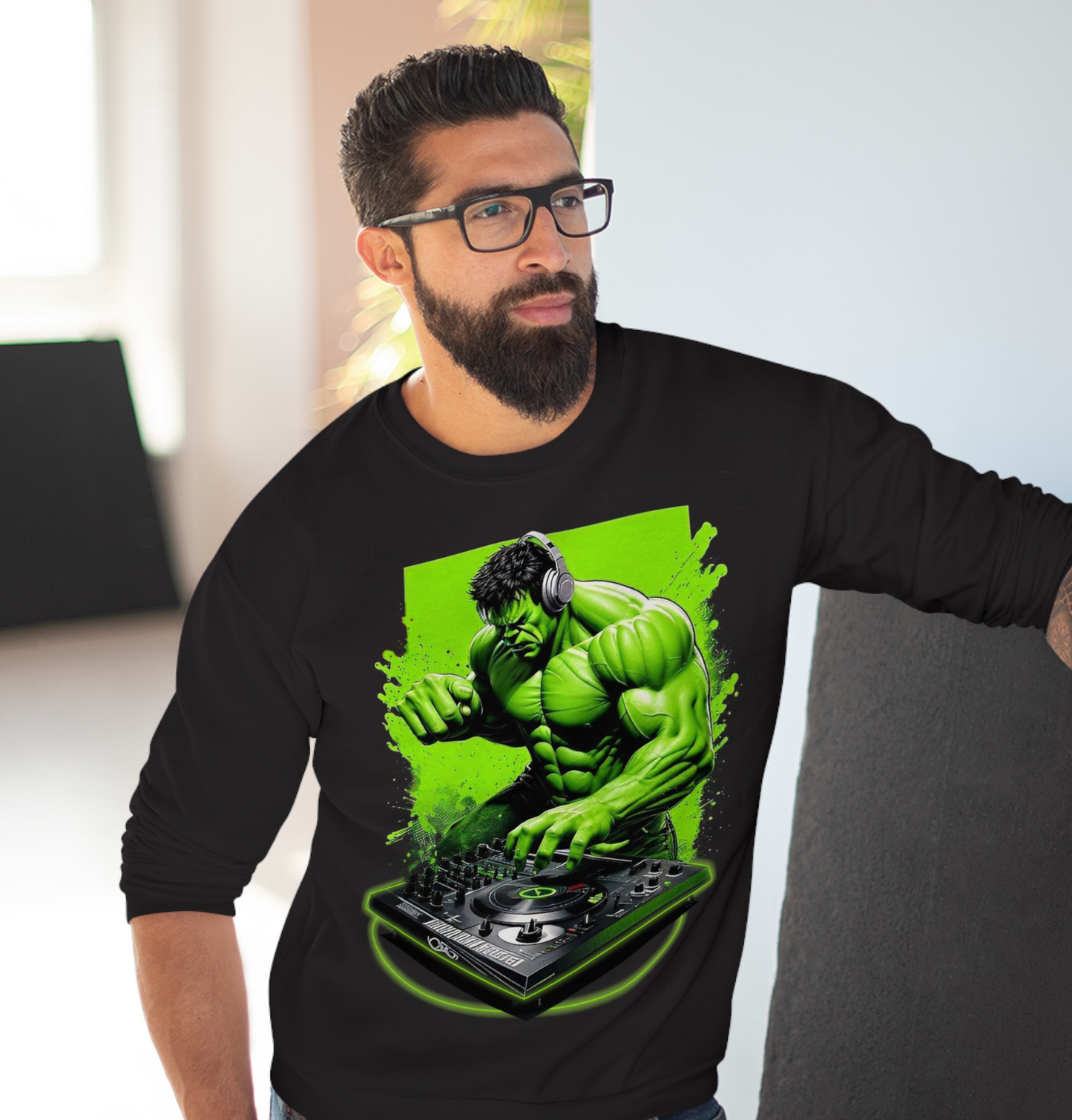 Funny DJ Hulk High Quality Unisex Heavy Blend™ Crewneck Sweatshirt