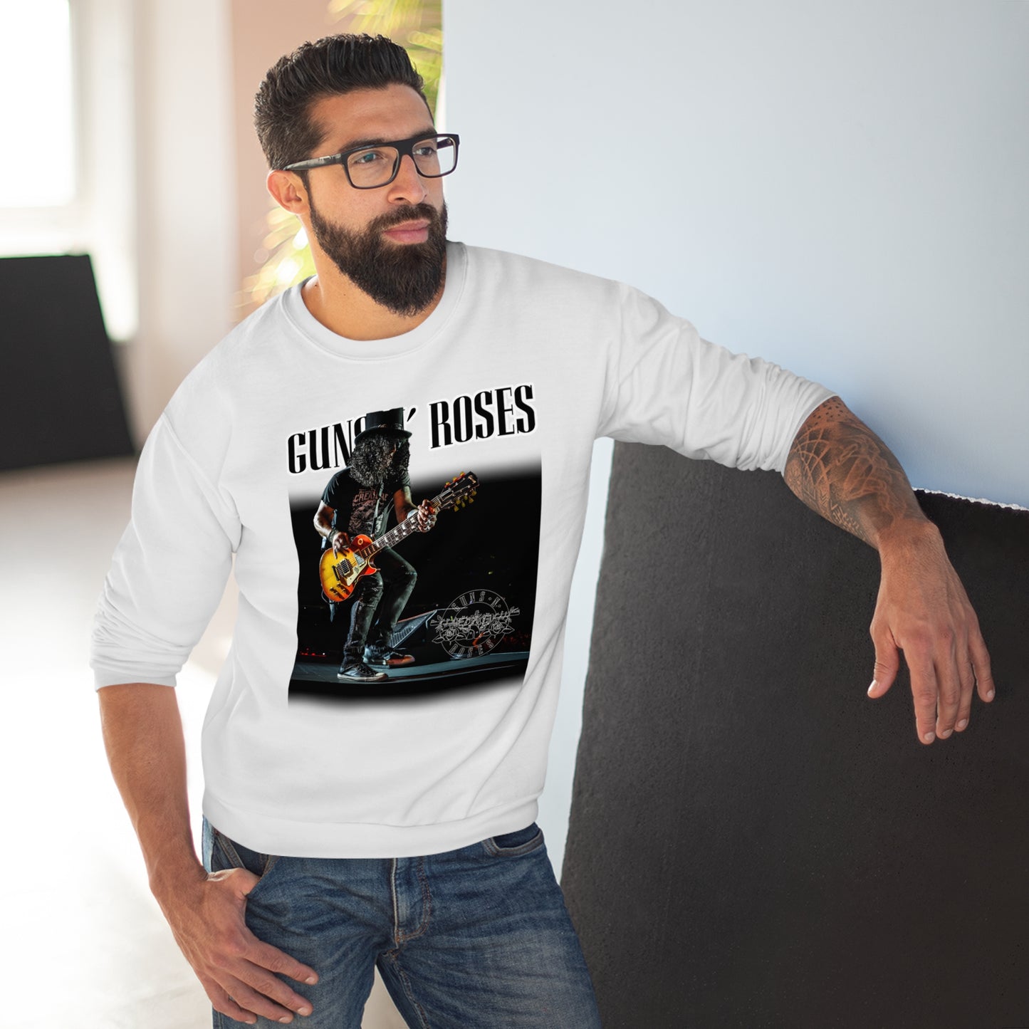 New Guns N' Roses Slash High Quality Unisex Heavy Blend™ Crewneck Sweatshirt